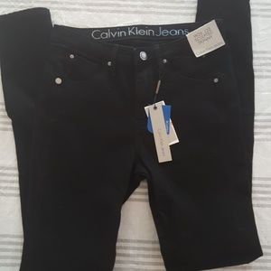 Calvin Klein Jeans - Calvin Klein Jeans Sculpted Black Skinny Jeans. Calvin Klein Jeans - Calvin Klein Jeans Sculpted Black Skinny Jeans.